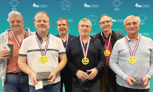 Christophe Oursel, Tom Hanlon, Franck Riehm, Erick Mauberquez, Bernars Cabanes et Alain Lévy, vainqueurs de la Division nationale par équipes.