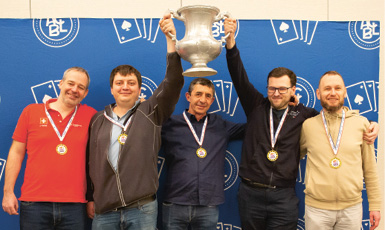 Vainqueurs de la Vanderbilt : Jacek Kalita, Kamil Nowak, Franck Multon, Michal Klukowski, Michal Nowosadzki et Pierre Zimmermann (absent sur la photo).