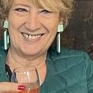 Profile photo of Arlette Cagneaux